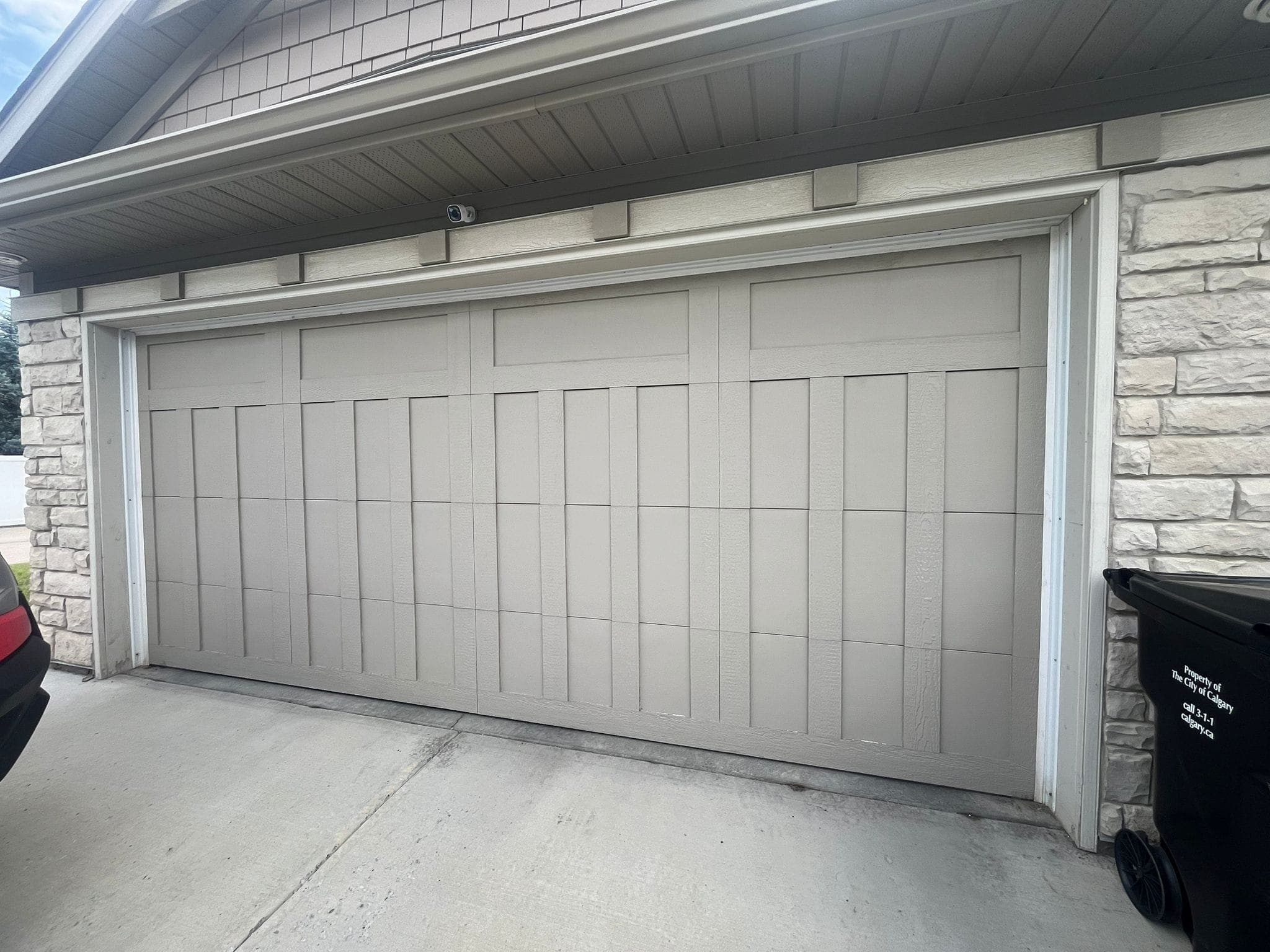 Garage door cable repaired — SW Calgary