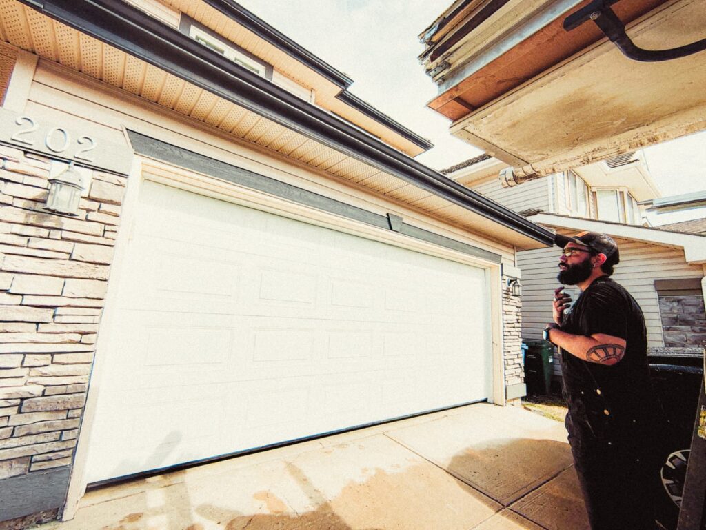 Garage doors Saskatoon